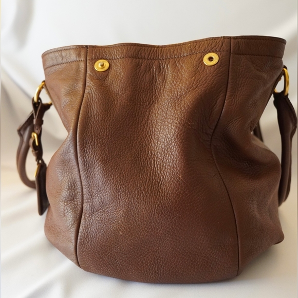 Prada Vitello Daino Tote - Picture 8 of 16